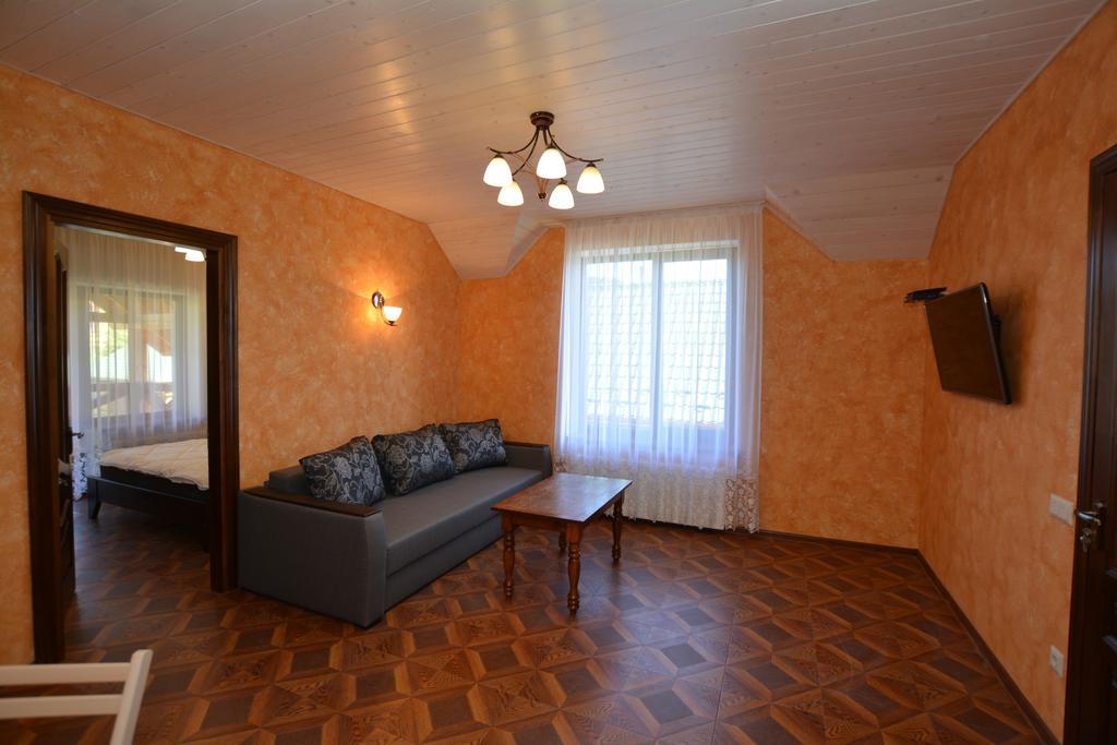Zolota Rybka Villa Skhidnytsia Стая снимка