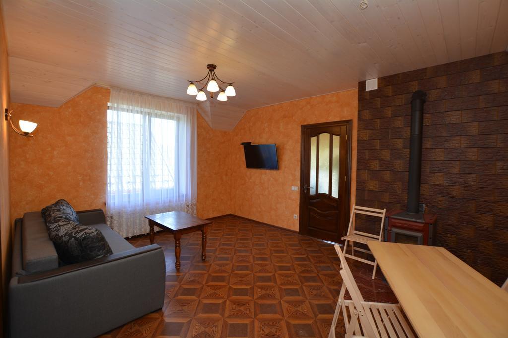 Zolota Rybka Villa Skhidnytsia Стая снимка