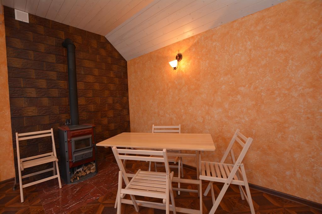 Zolota Rybka Villa Skhidnytsia Стая снимка