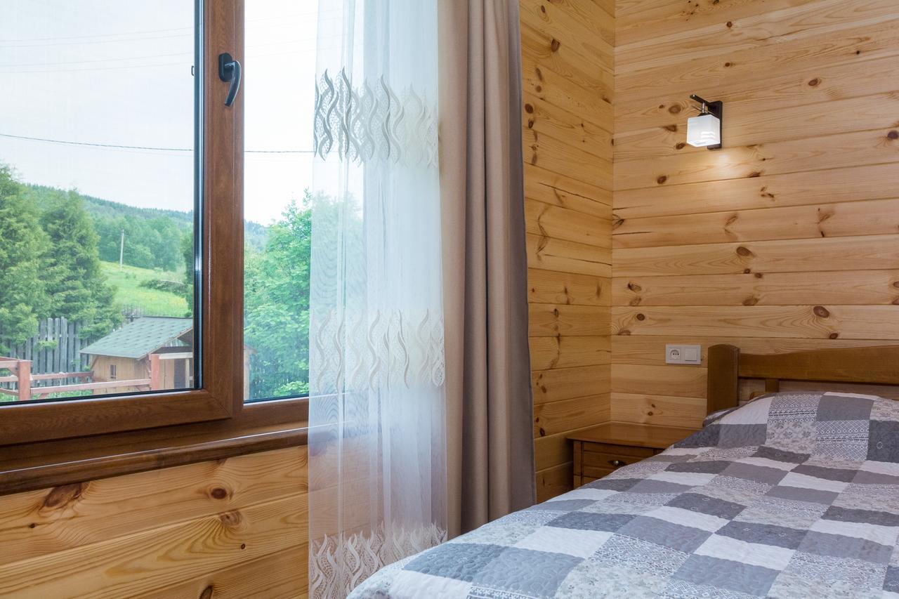Zolota Rybka Villa Skhidnytsia Екстериор снимка